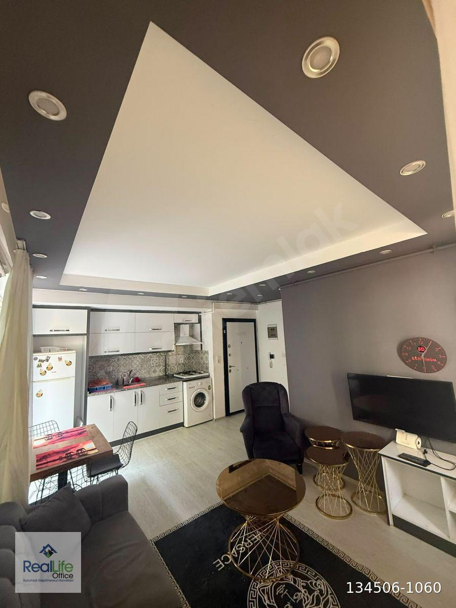 BAĞBAŞINDA 1+1 BAHÇELİ KİRALIK APART
