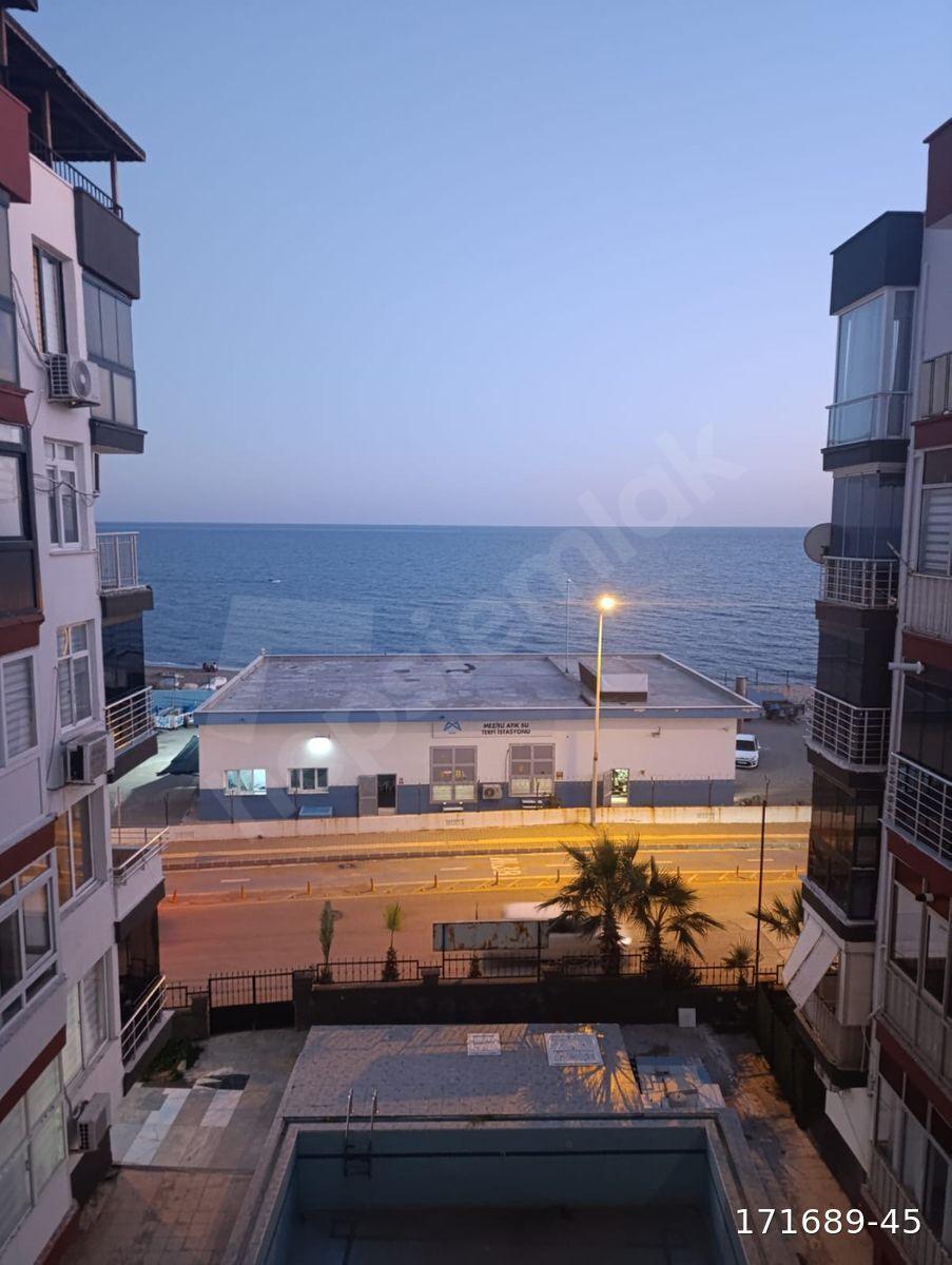 MERKÜR DEN VİRAŞEHİR DE DENİZE SIFIR SATILIK DAİRE.