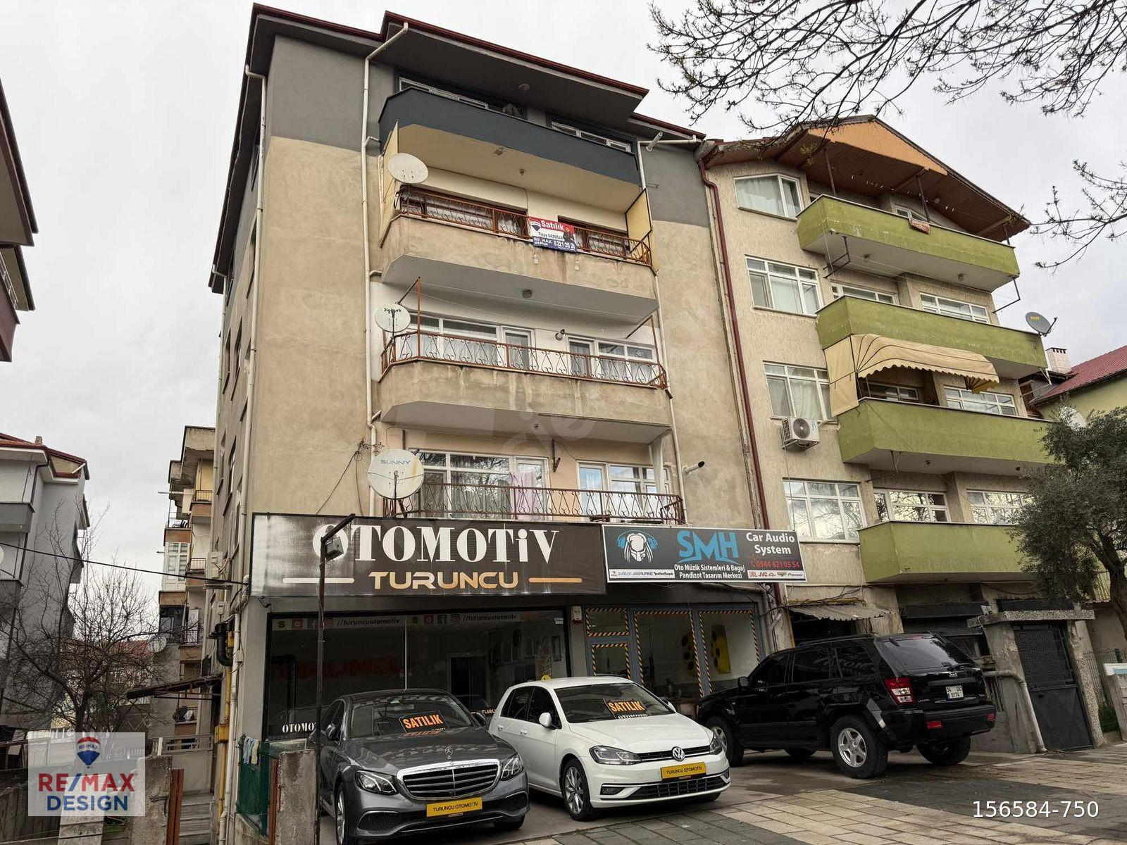 ADAPAZARI DSİ ANAYOL ÜZERİ SATILIK 3+1 DAİRE REMAX DESIGN
