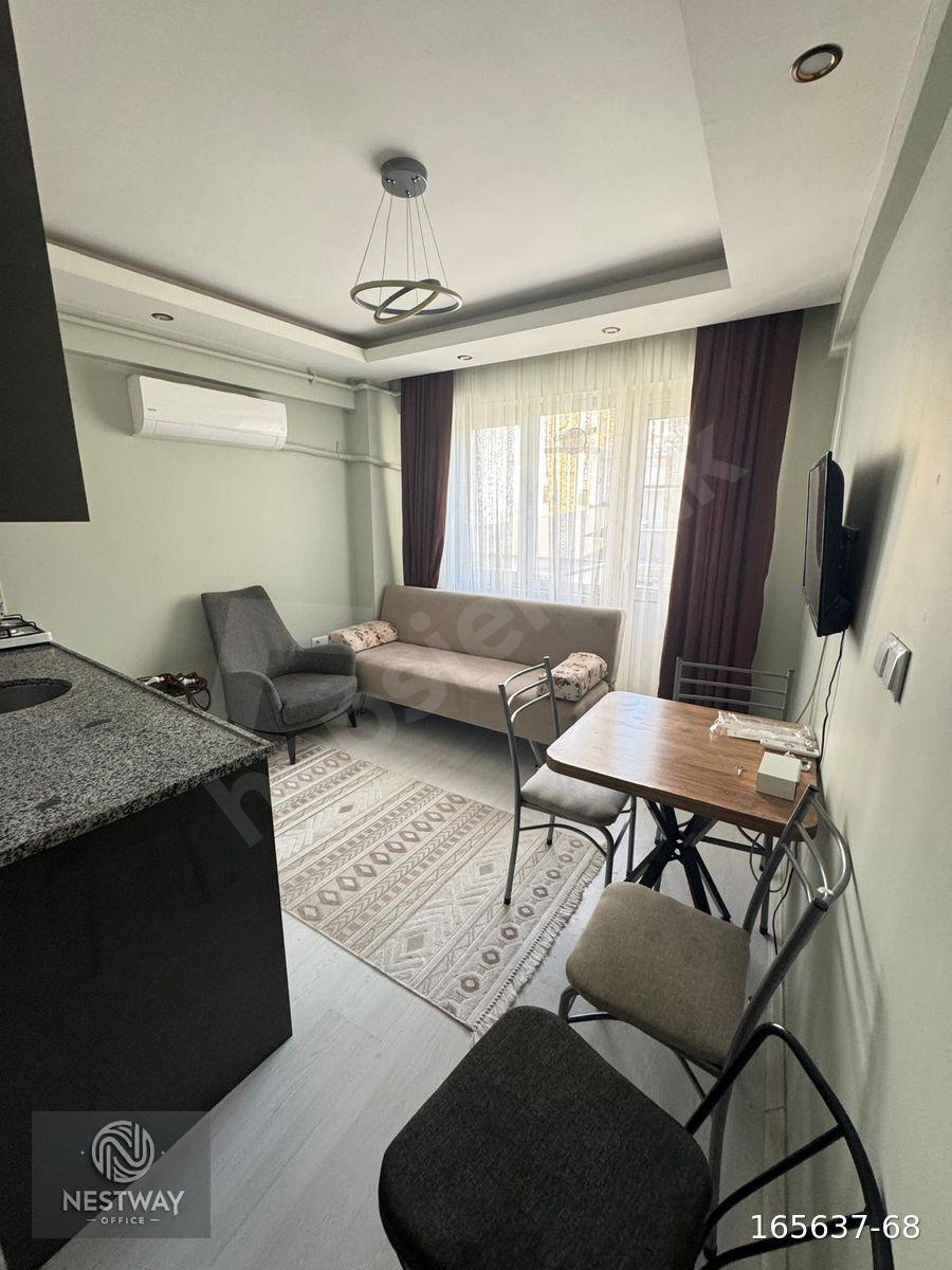 İSTİKLAL’DE 1+1 BALKONLU KİRALIK APART858