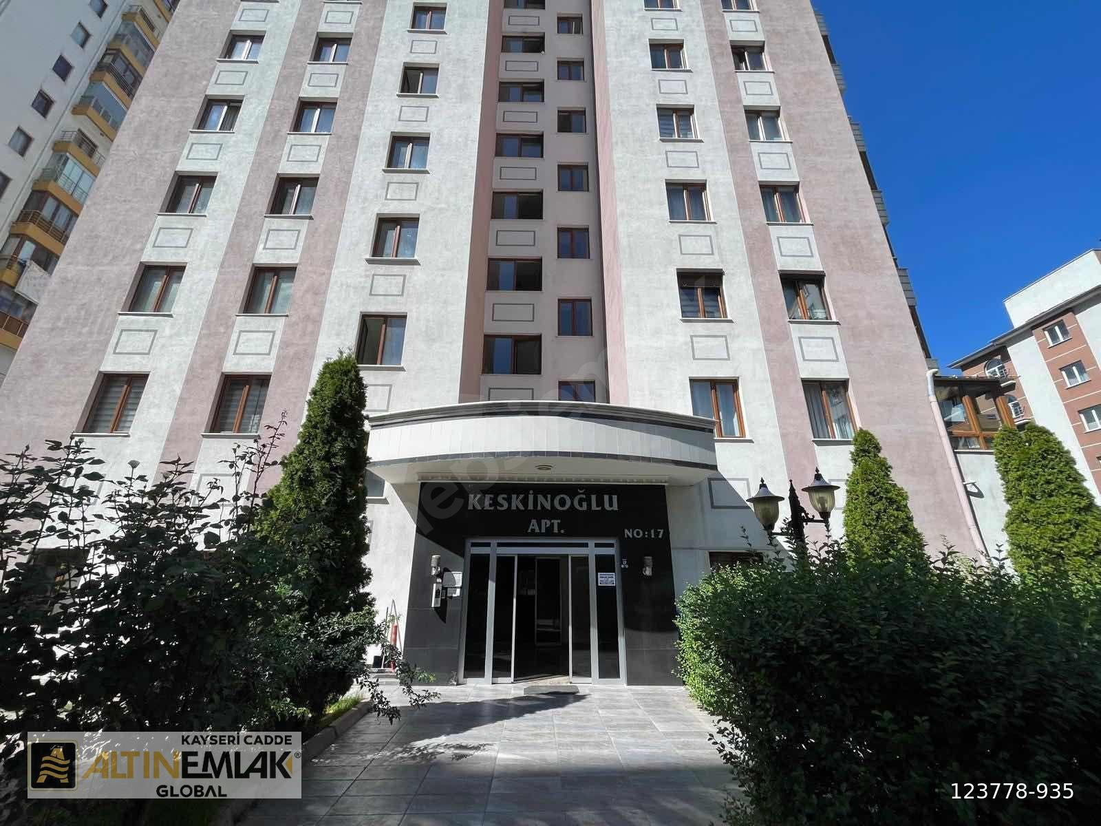 ALTIN CADDE/ESENYURT MAH. KİRALIK LÜKS 3+1 DAİRE