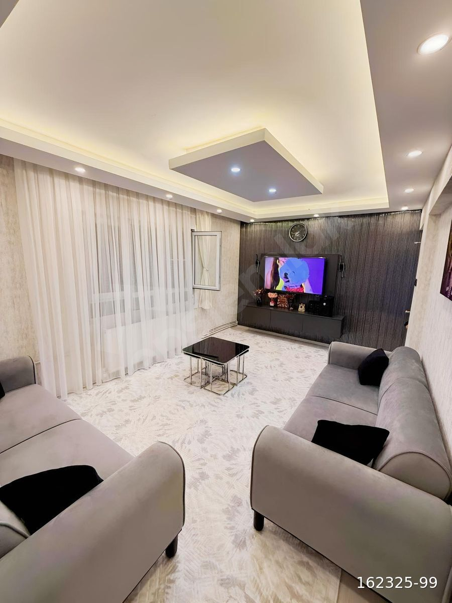 ŞEHRİN MERKEZİNDE FULL YAPILI LÜKS 2+1 SIFIR MASRAF