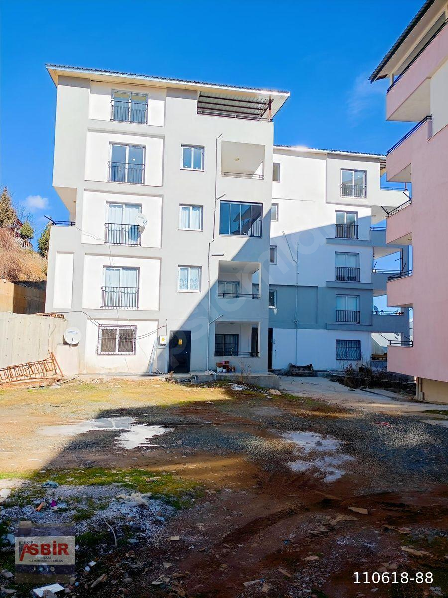 ASBİR EMLAKTAN AKÇATEKİR+DEANAYOLA YAKIN 2+1 DAİRE
