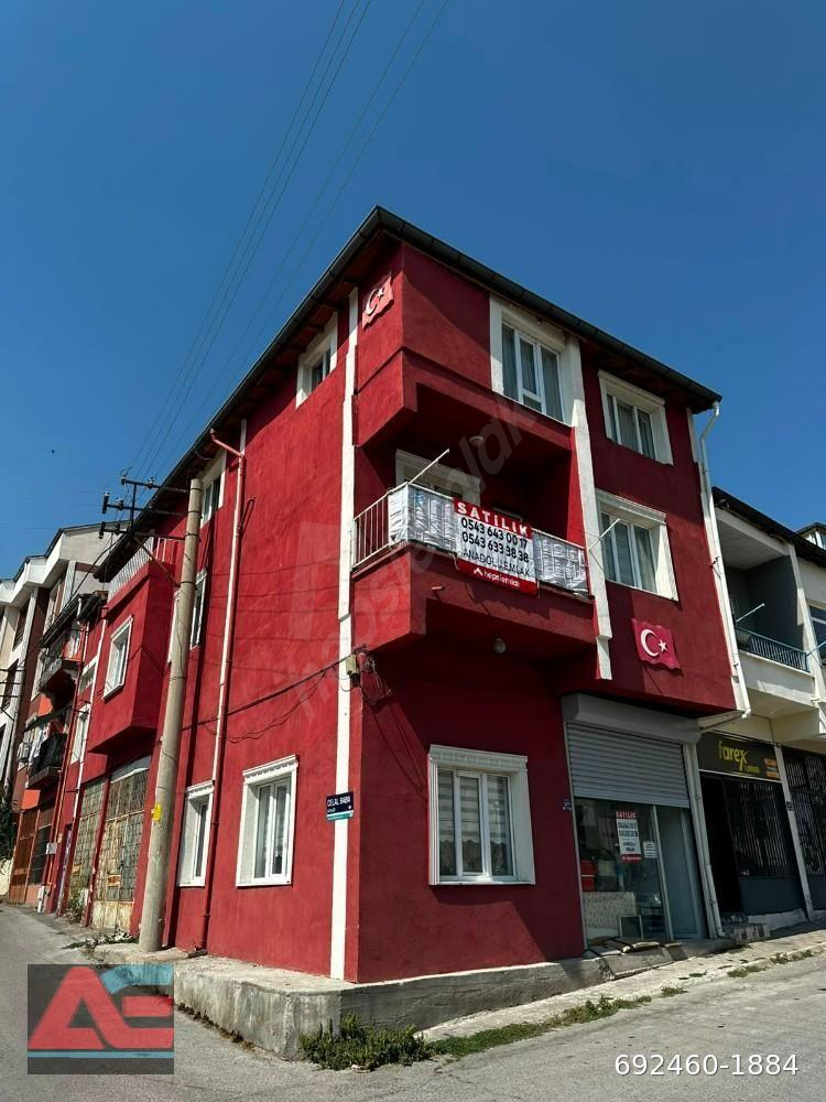 FENESE’DE SATILIK 3 KATLI KOMPLE BİNA