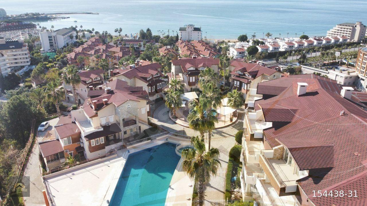 ALANYA TÜRKLER’DE ELITE COUNTRY SİTESİNDE DENİZE 200 M 1+1 EŞYALI SATILIK DAİRE