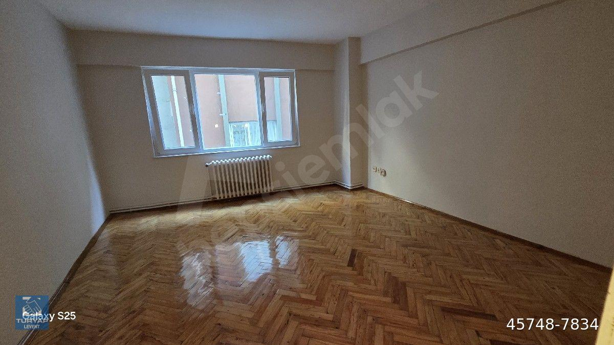 ŞİŞLİ MERKEZDE METRO VE CEVAHİR AVM YANI KİRALIK 2+1 DAİRE