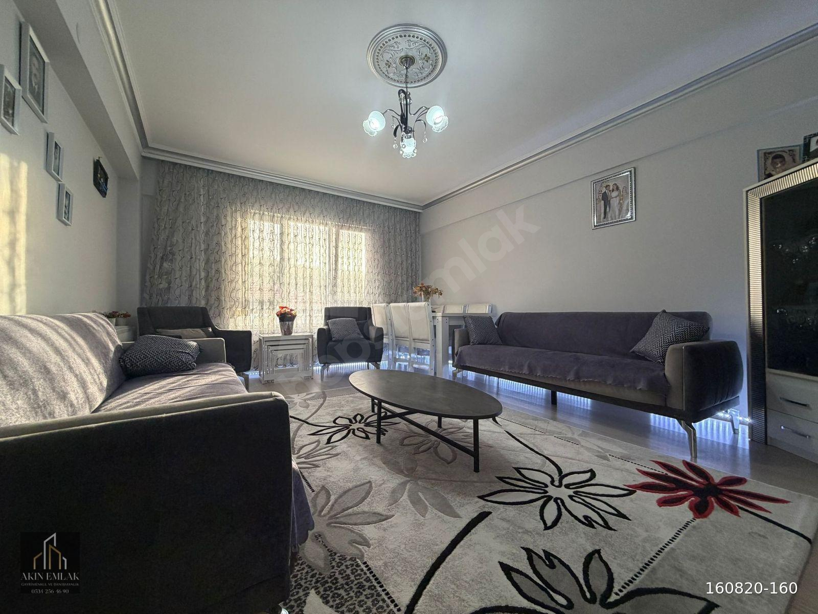 AKIN GAYRIMENKUL'DEN CADDE 3+1 DAİRE