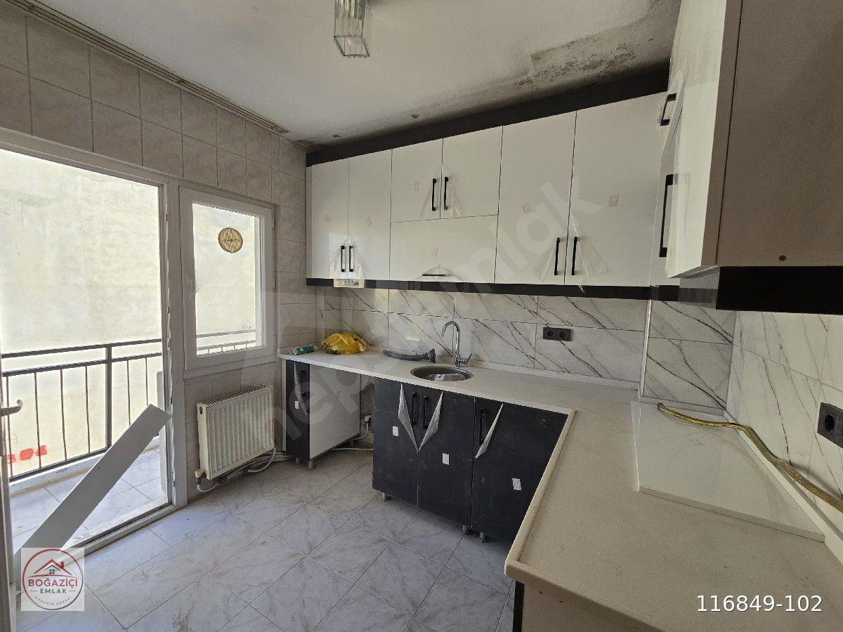 İzmir Bornova Atatürk mah 3+1 125m2 kiralık daire
