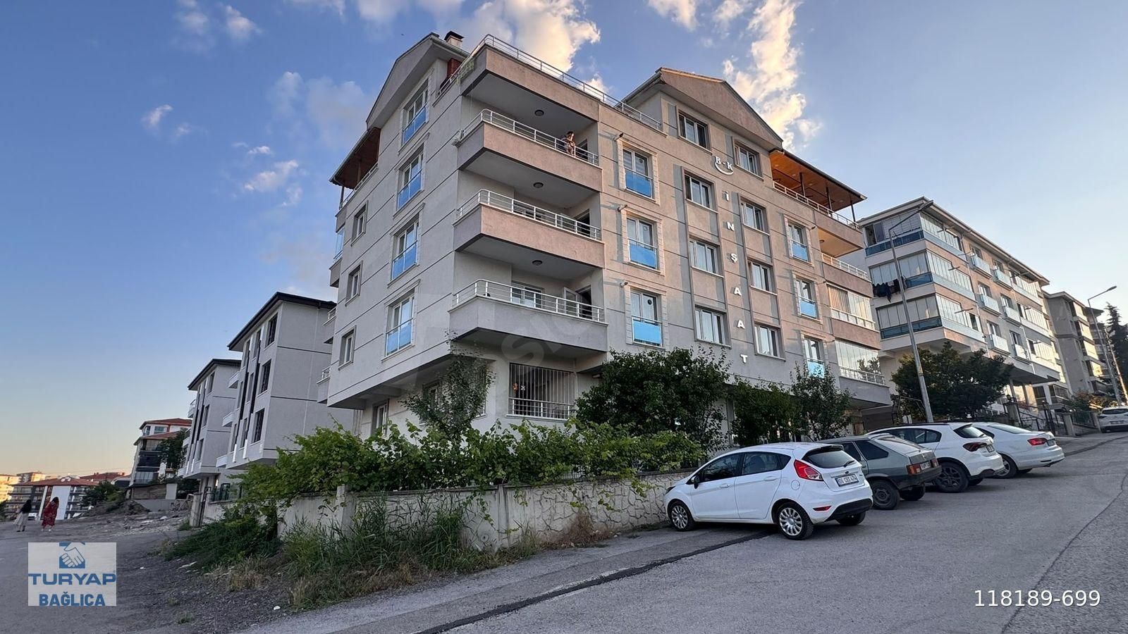 ELVANDA 6+1 ÖNÜ AÇIK MANZARAL 2 TERASLI DAİRE