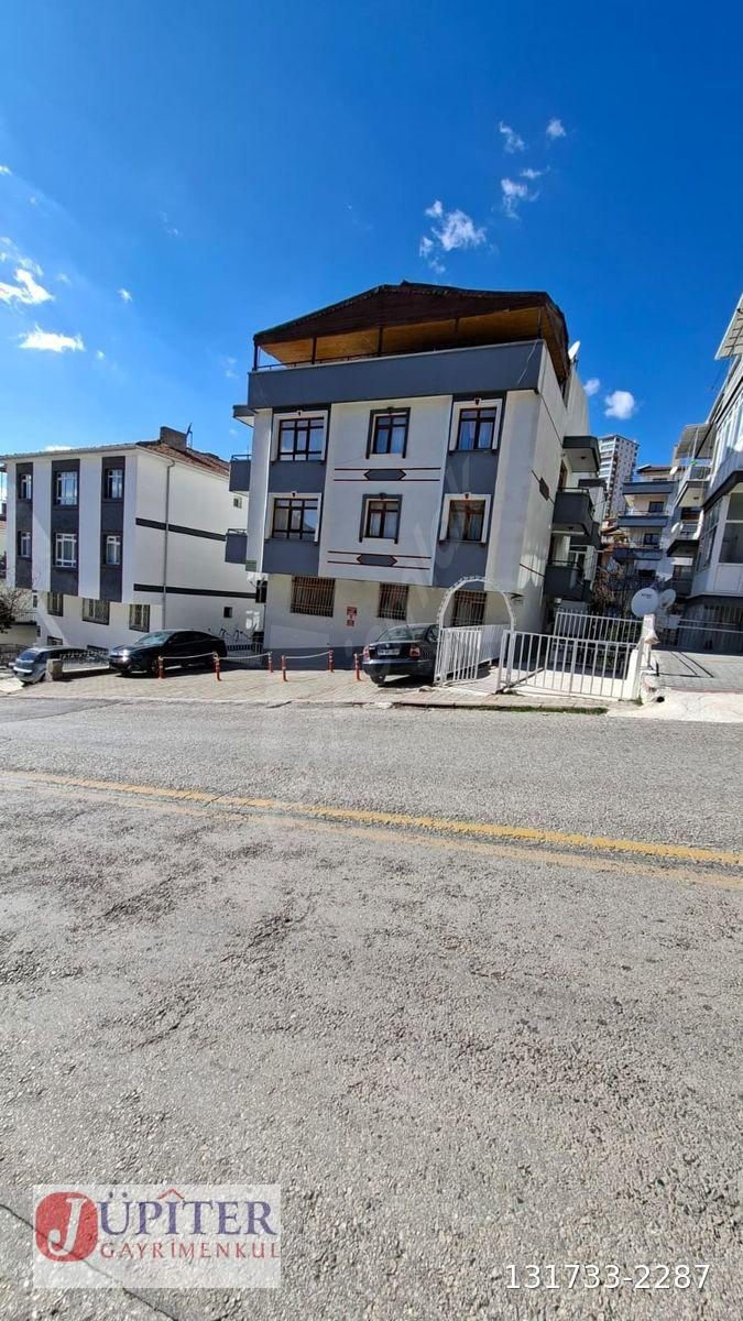JÜPİTER GAYRİMENKUL'DEN ERGENEKON MAHALLESİNDE 3+1 SATILIK DAİRE