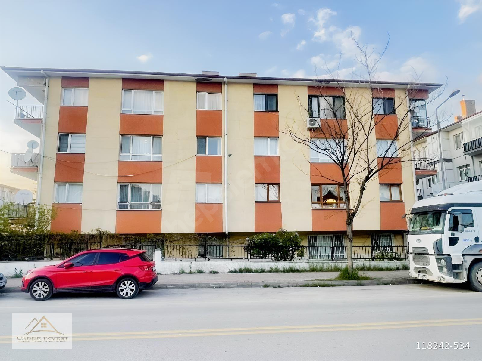 ALTINDAĞ ÖRNEK MAHALLESİNDE SATILIK 3+1 MASRAFSIZ ARAKAT DAİRE