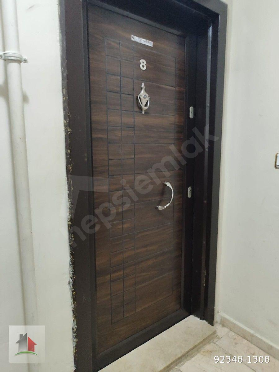 GÖLCÜK- YENİMAHALLE KAPALI PAZAR YANINDA 3+1 130 M2 DAİRE