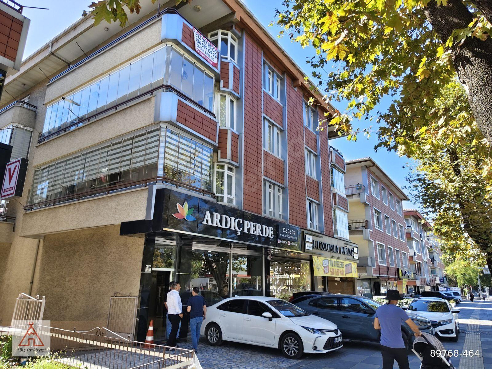 UZMAN EMLAK'TAN PROTOKOL YOLUNDA 3+1 AYDINLIK BAKIMLI GENİŞDAİRE