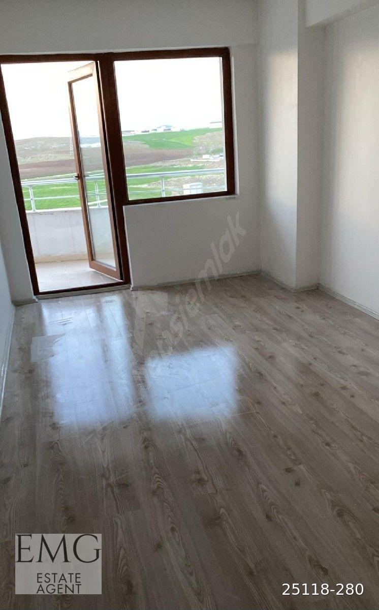 EMG Guvenceyle Alçı mh.Floeya Park Sitesi 3+1 satilik Daire