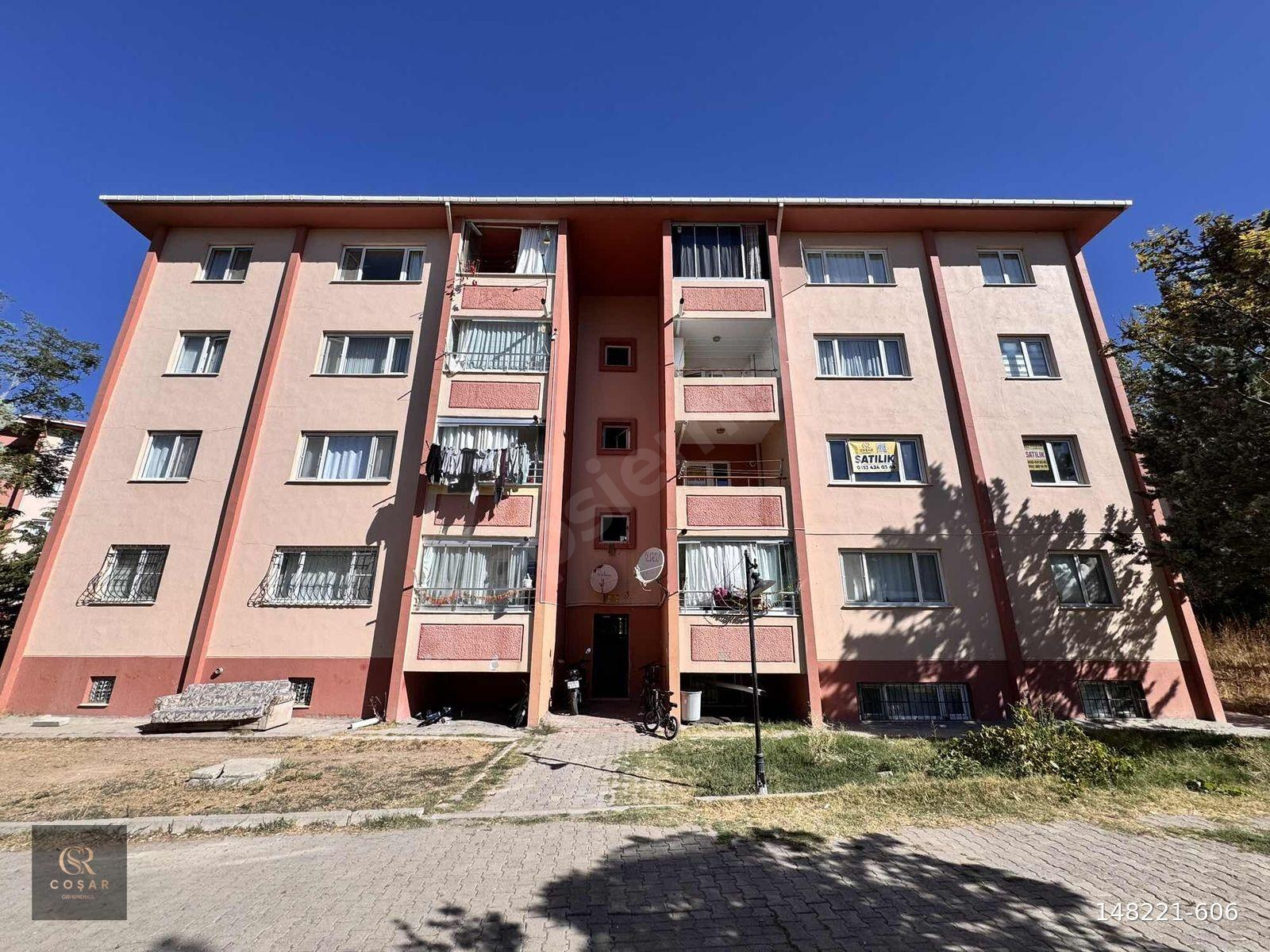 COŞAR GAYRİMENKUL'DEN-CUMHURİYET MAH. K-13'TE FIRSAT 3+1 SATILIK