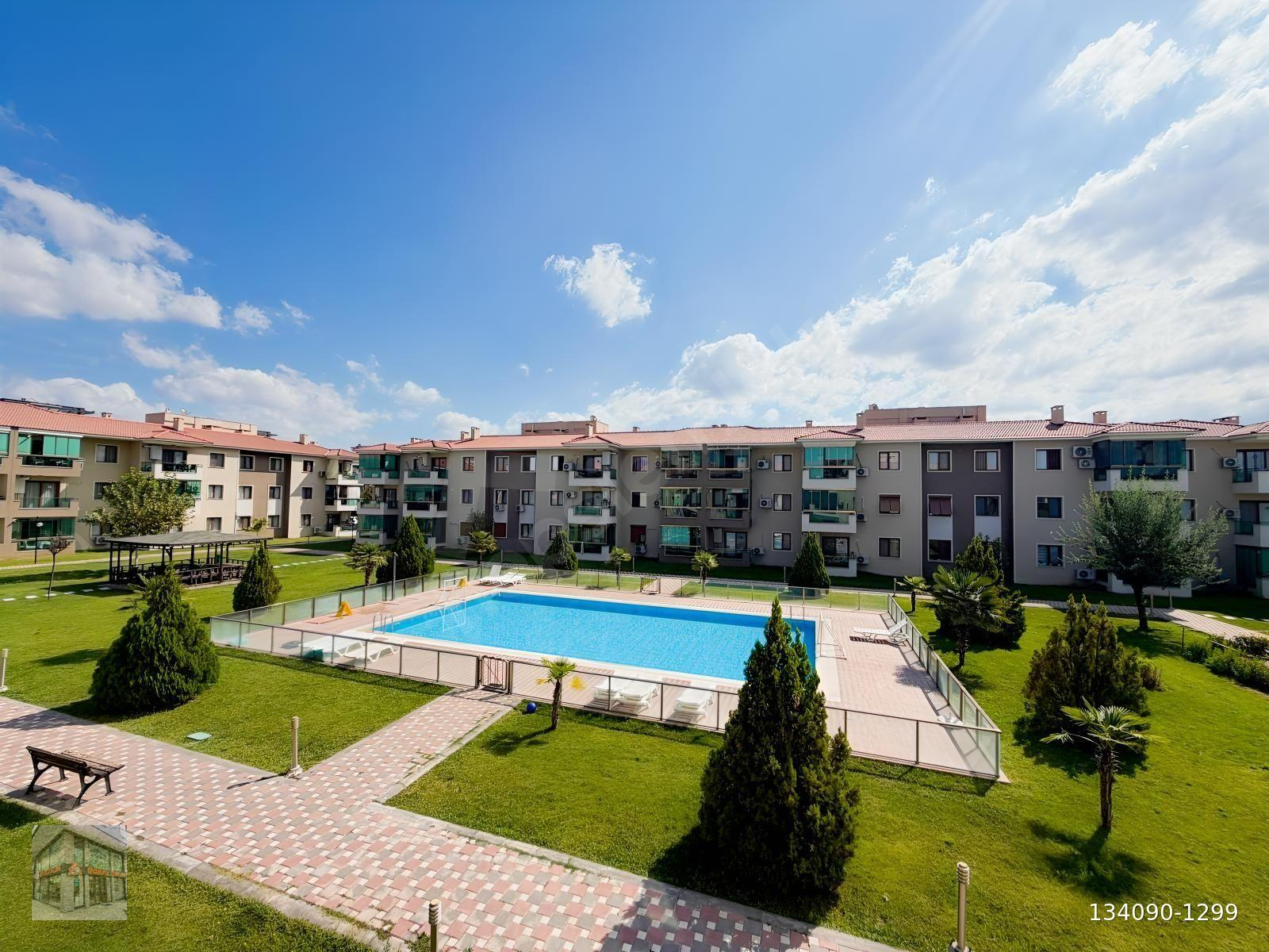 GÖRAL EMLAK'TAN VİLLALAR BÖLGESİNDE 2+1 EŞYALI KİRALIK DAİRE