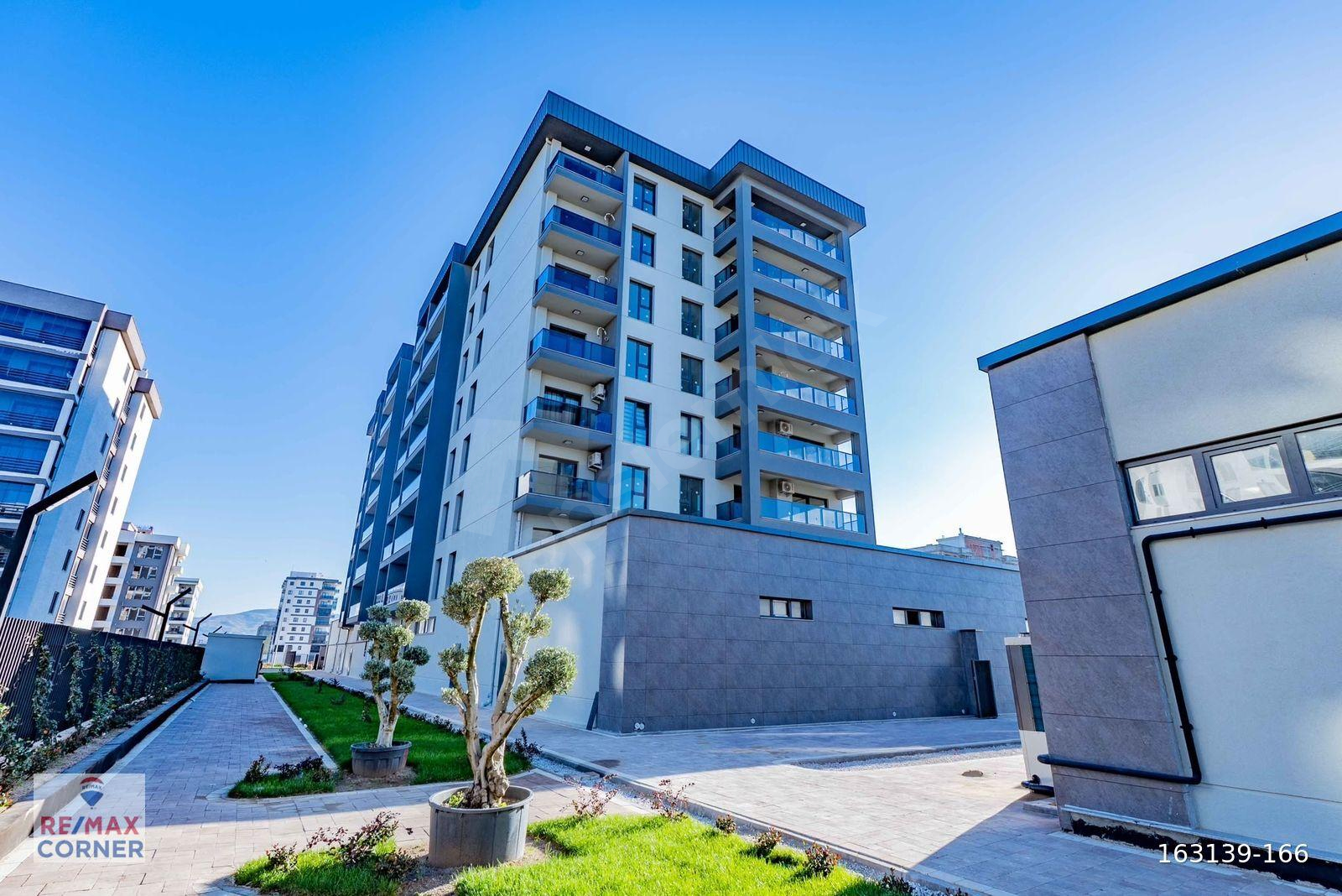 REFERANS 17'DE SATILIK 3+1 KÖŞE DAİRE