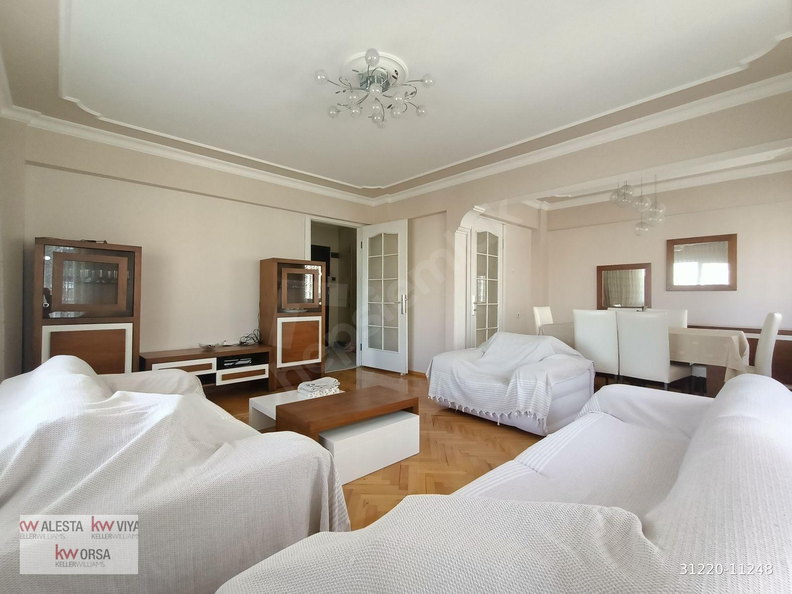 Tüm Eşyaları Yepyeni! Bayraklı'da Taşınmaya Hazır Kiralık Daire
