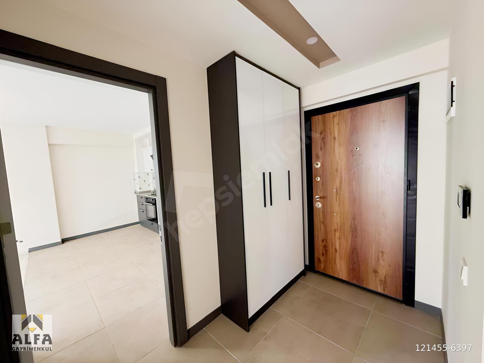 MİTHATPAŞA'DA 2+1 DOĞALGAZLI OKULLAR BÖLGESİN'DE SATILIK DAİRE