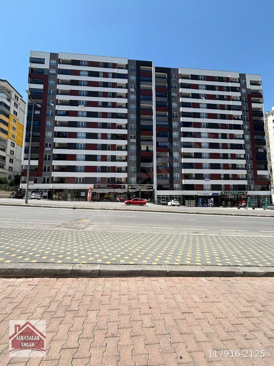 ALKAYALAR EMLAKTAN SERKENT ANA CADDE ÜZERİ SIFIR LÜKS DAİRE