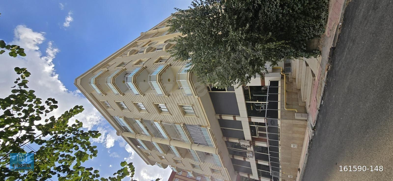 ÇÖZÜM'DEN RAHİM USTA CİVARI SATILIK 3+1 DAİRE....