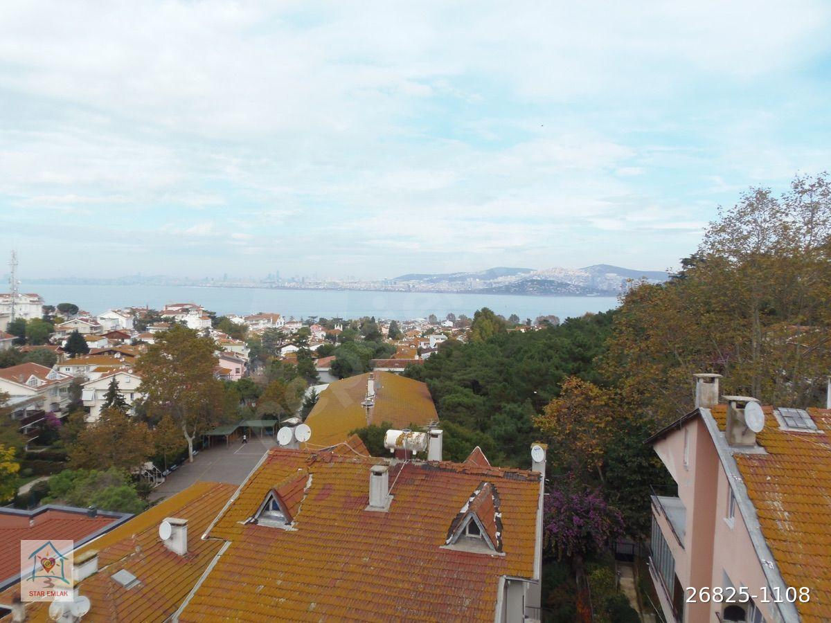 BÜYÜKADA’DA SATILIK 4+1 ŞAHANE DENİZ MANZARALI BALKONLU TERASLI DUBLEKS DAİRE