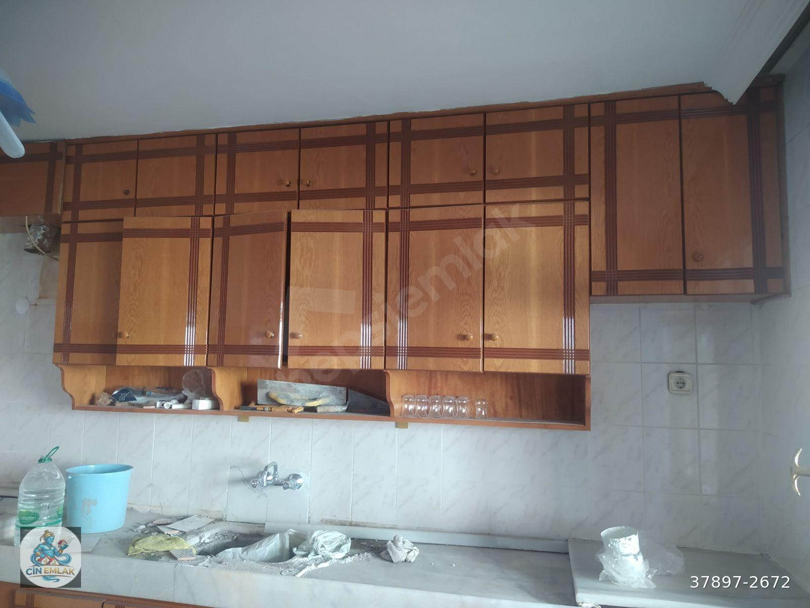 Salihli Cin Emlak'tan Yörük Mah Kiralık 2+1 115 M2 Doğalgazlı 1 Kat Daire