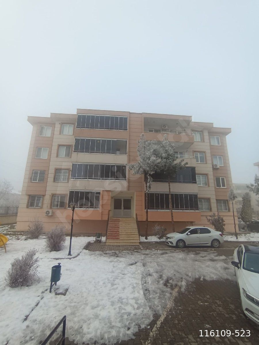 diyarbakır bağlar bağcılar mah. 3+1 son kat satılık daire