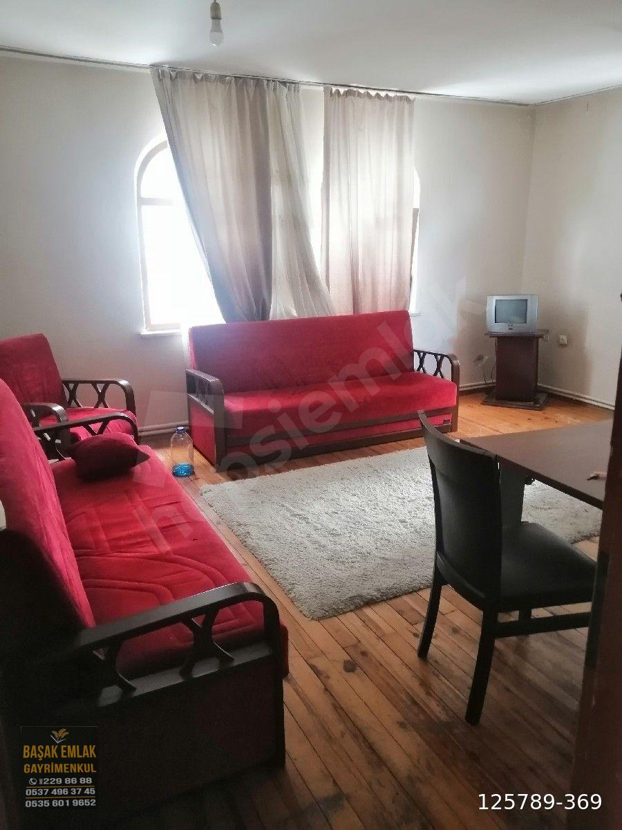 Üniversite Kalkınma mahallesinde 3+1 140 m kare deniz manzaralı doğalgazlı eşyalı kiralık daire