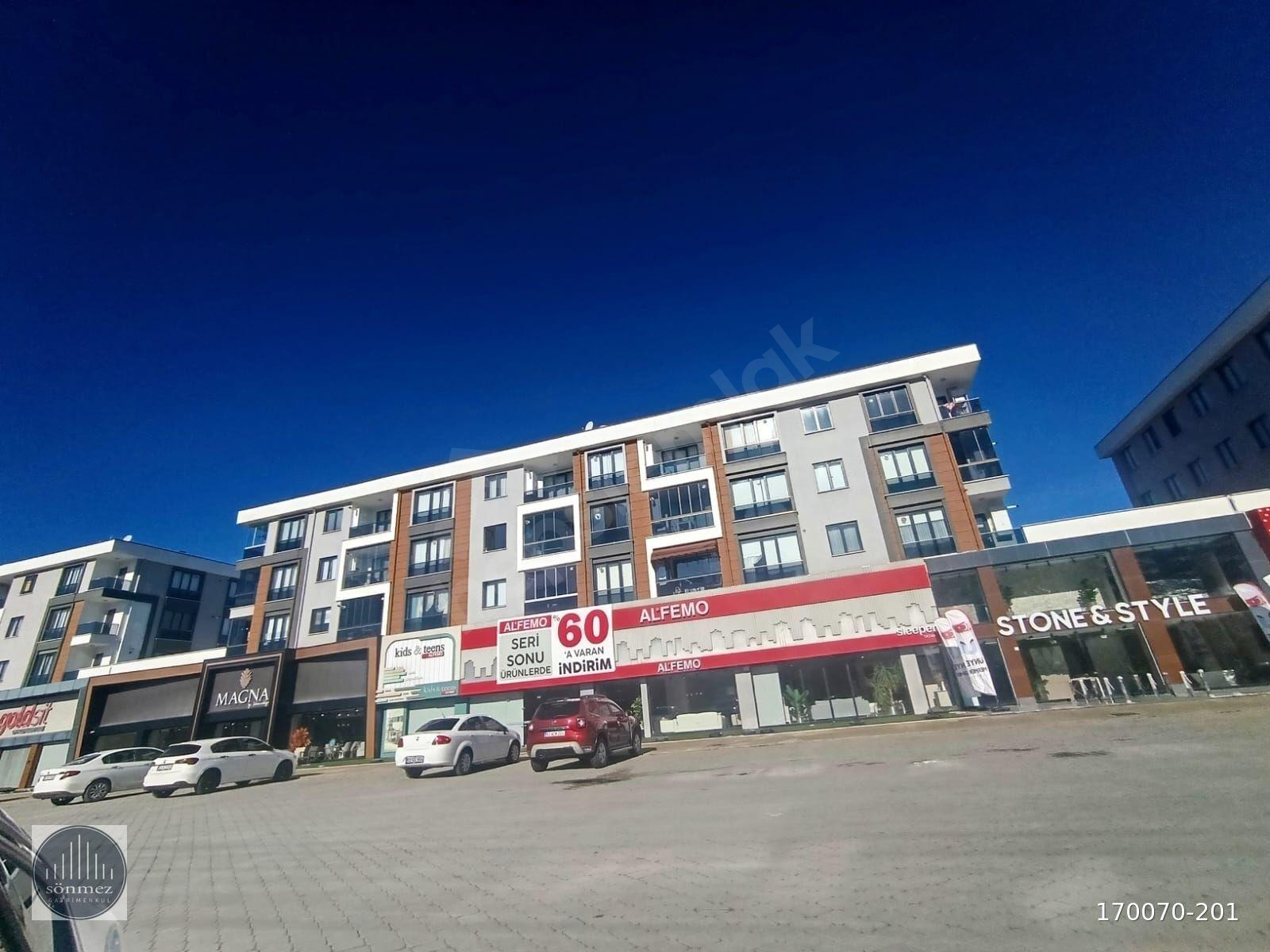 SÖNMEZ'DEN ŞEHİR HASTANESİ SAPAĞI UNİCİTY DE 2+1 SATILIK DAİRE