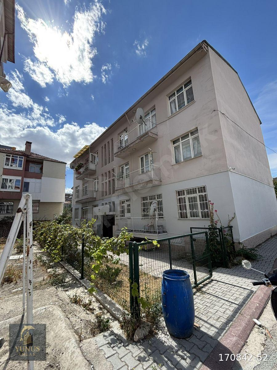 HACI MÜTAHİR MAHALLESİ PARK SİTE AVM YAKINI KİRALIK ARA KAT 3+1 DAİRE