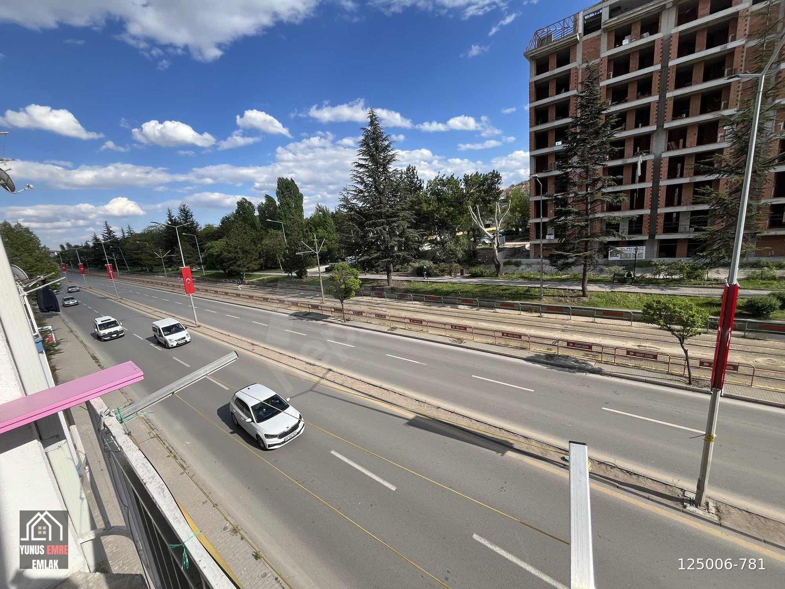 GÖKMEYDAN MAHALLESİ ADLİYE YAKINI ARA KAT 2+1 BAKIMLI DAİRE
