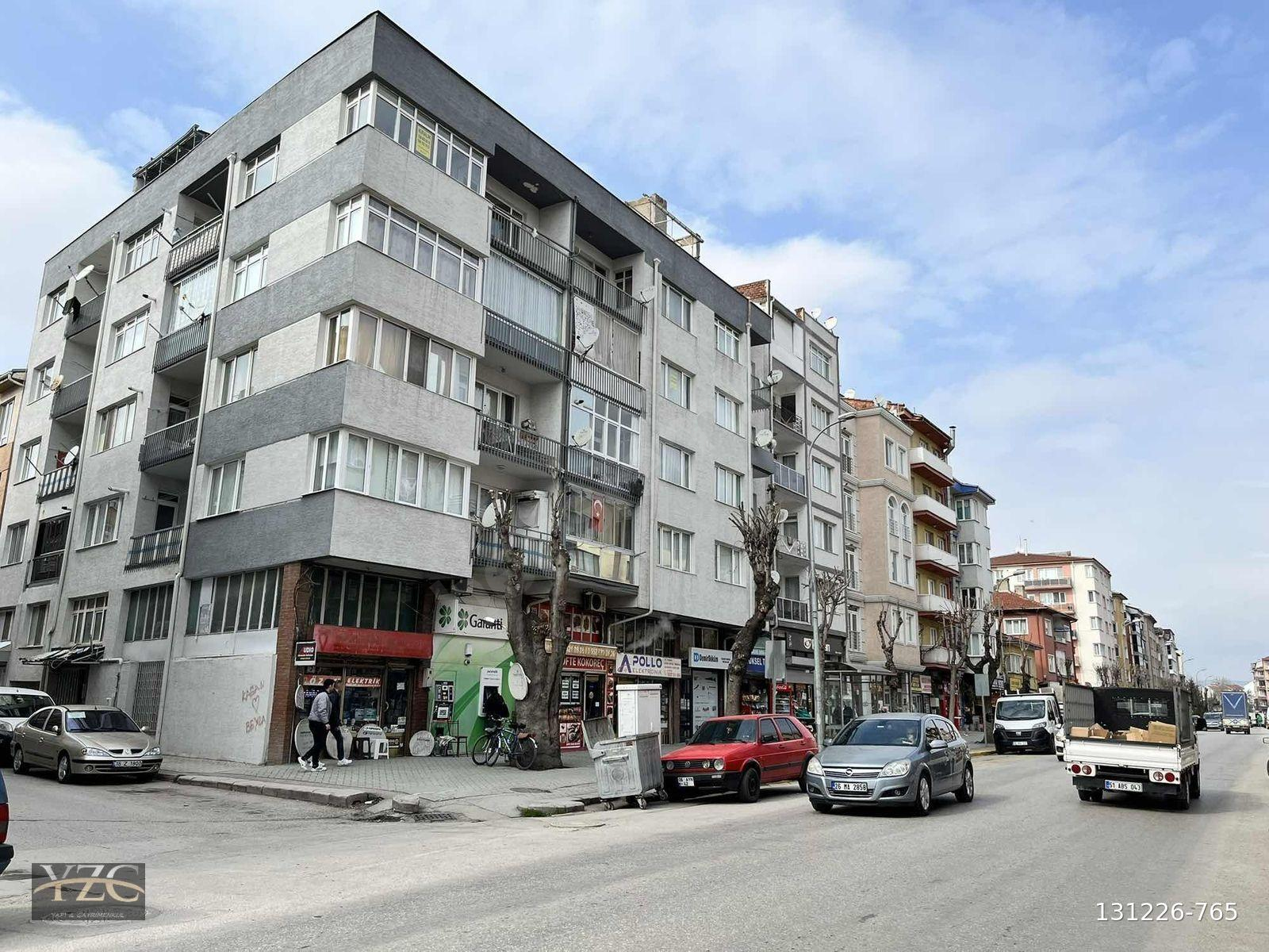 YZG YAPIDAN ÜNERSİTE/ESPARK YAKINI İSKANLI BALKONLU GENİŞ DAİRE