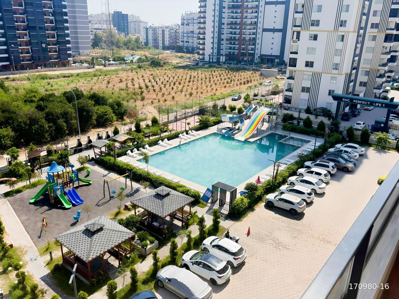 ERDEMLİ TÖMÜK AQUAPARK HAVUZLU EŞYALI KİRALIK DİARE