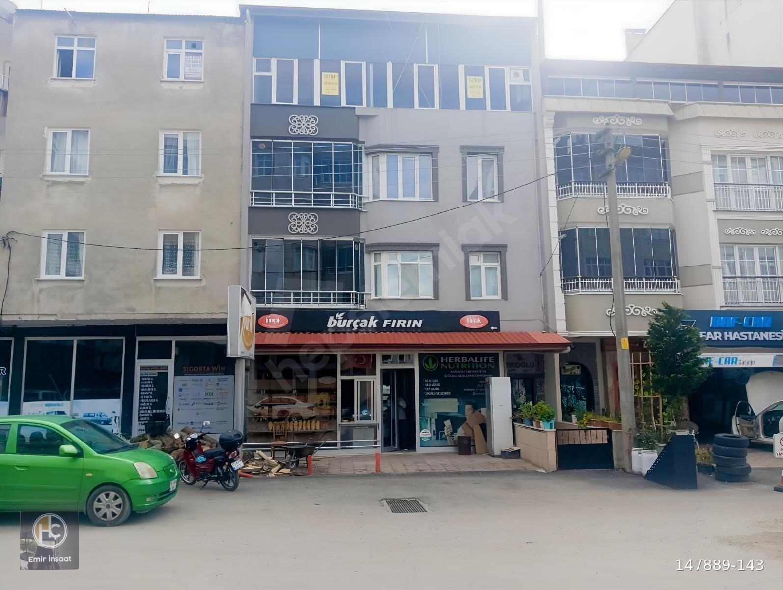 Demir Gayrimenkulden Bafra Emirefendi Mh'de satılık 2+1 daire