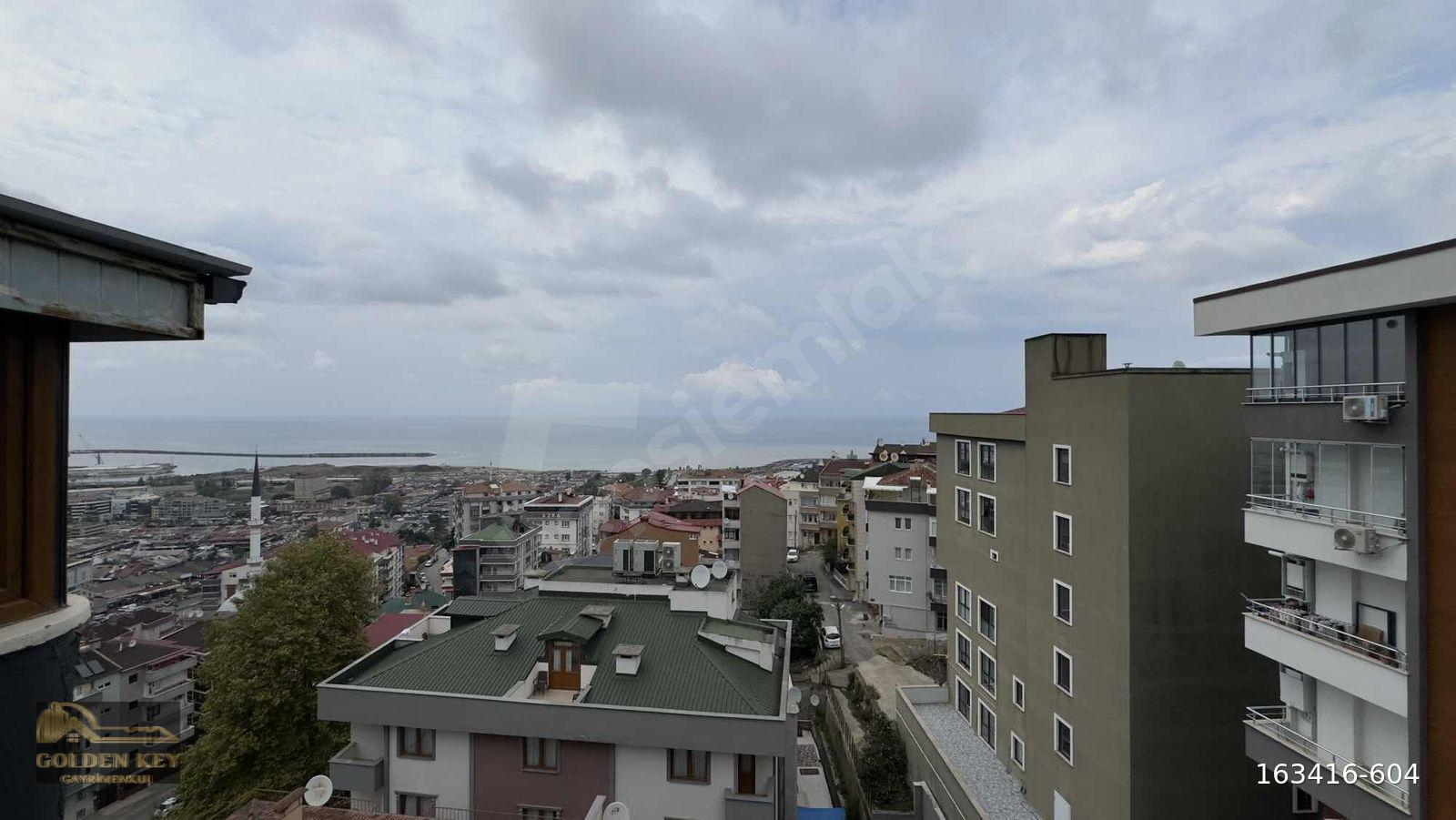 Golden Key Gayrimenkulden üniversite mah. ' De 1+1 kiralık daire