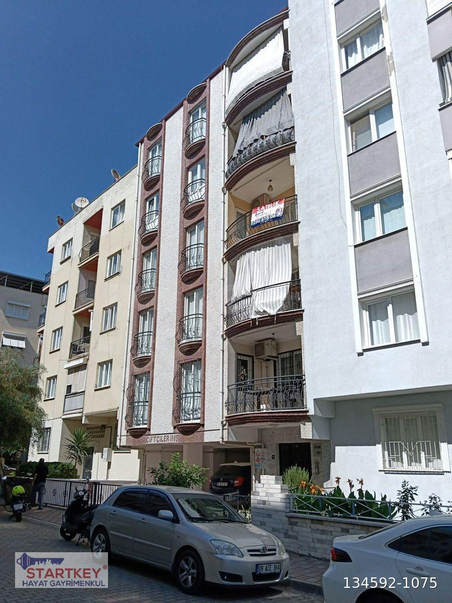 Aydın Efeler Cumhuriyet Mah. 2+1 doğalgazlı ara kat