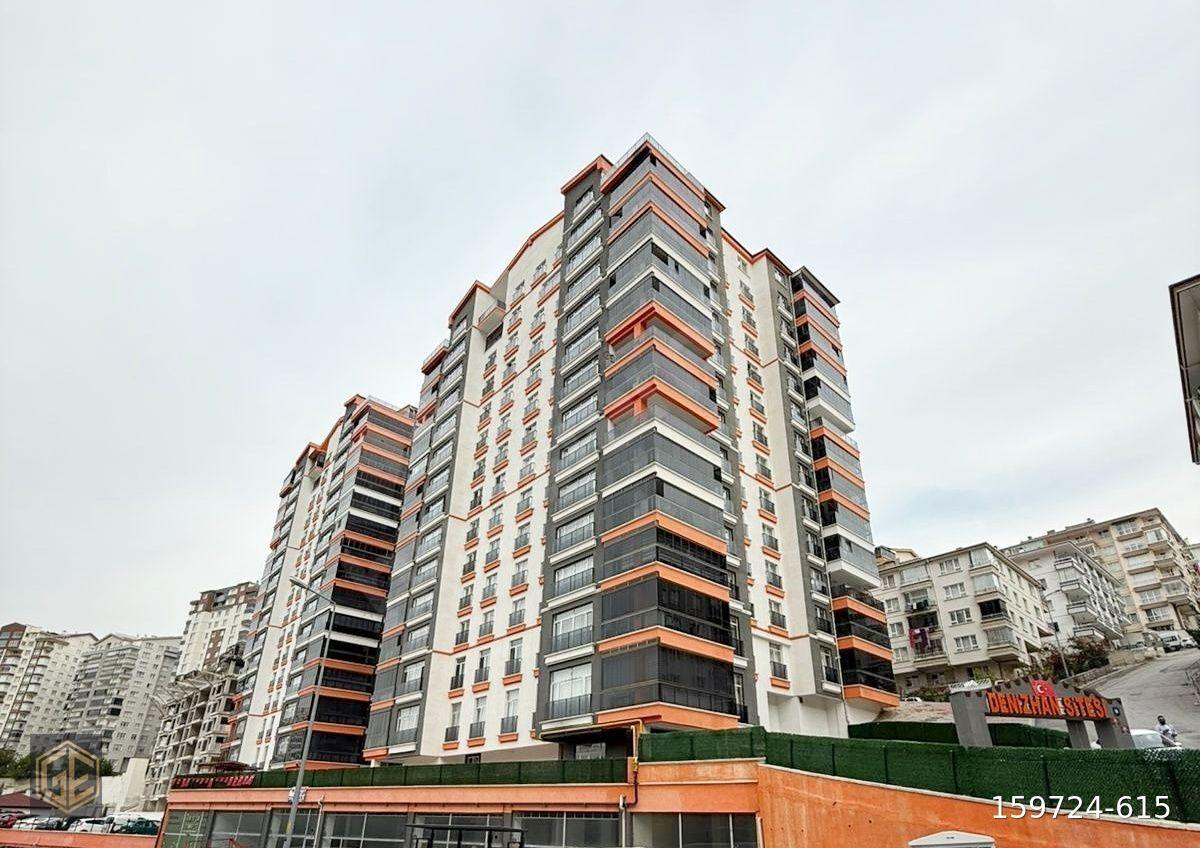 ANA CAD ÜZER ÇİFT BLOKLU SİTEDE 200m² SATILIK 4+1 DUBLEKS DAİRE!