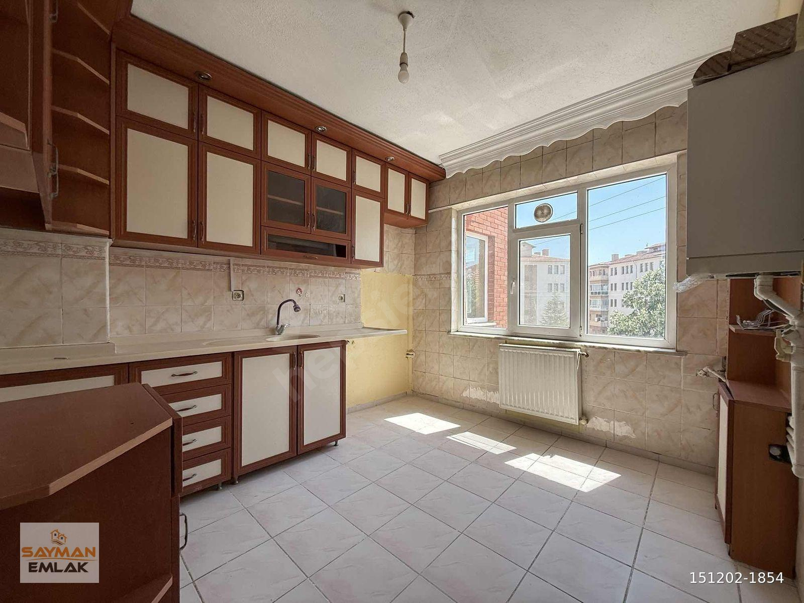 SAYMAN'DAN SATILIK GENİŞ ARAKAT GÜNEY CEPHE 3+1 DAİRE