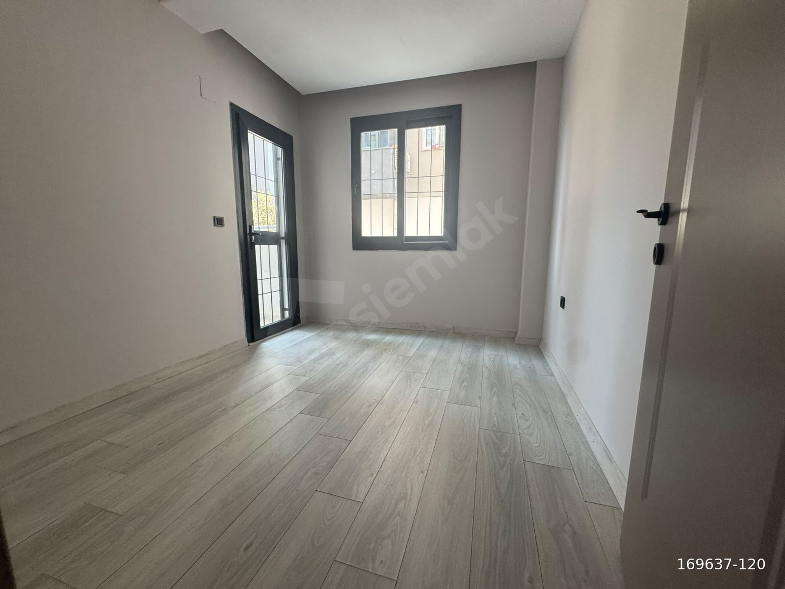 DS GAYRIMENKUL 2+1 KİRALIK DAİRE