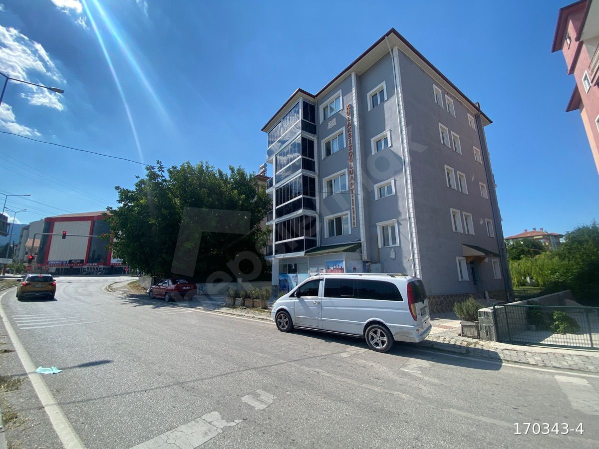 ÖĞRENCİYE 1+0 VE 1+1 KİRALIK APART