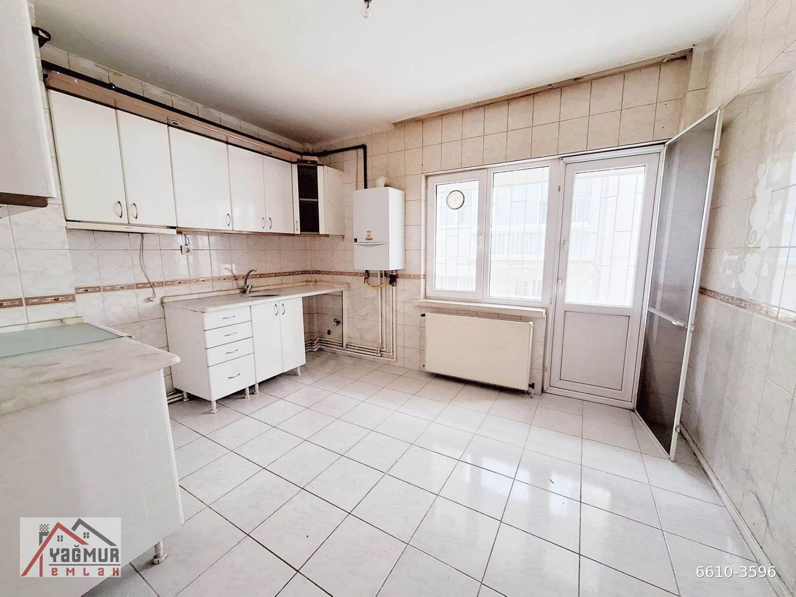 DİKMEN NACİÇAKIR MAHALLESİNDE ORTA KATTA 3+1 ÖN CEPHE BAĞIMSIZ KOMBİLİ 3 CEPHE BOL GÜNEŞLİ ELİT BİNA