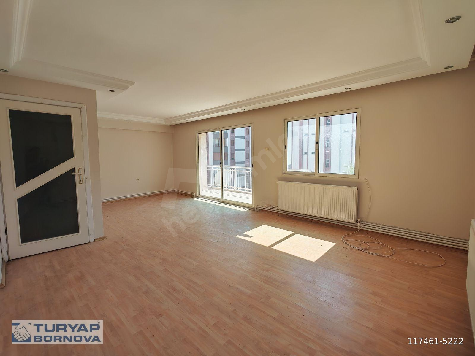 BORNOVA EVKA 3 KİRALIK 3+1 DOĞALGAZLI DAİRE