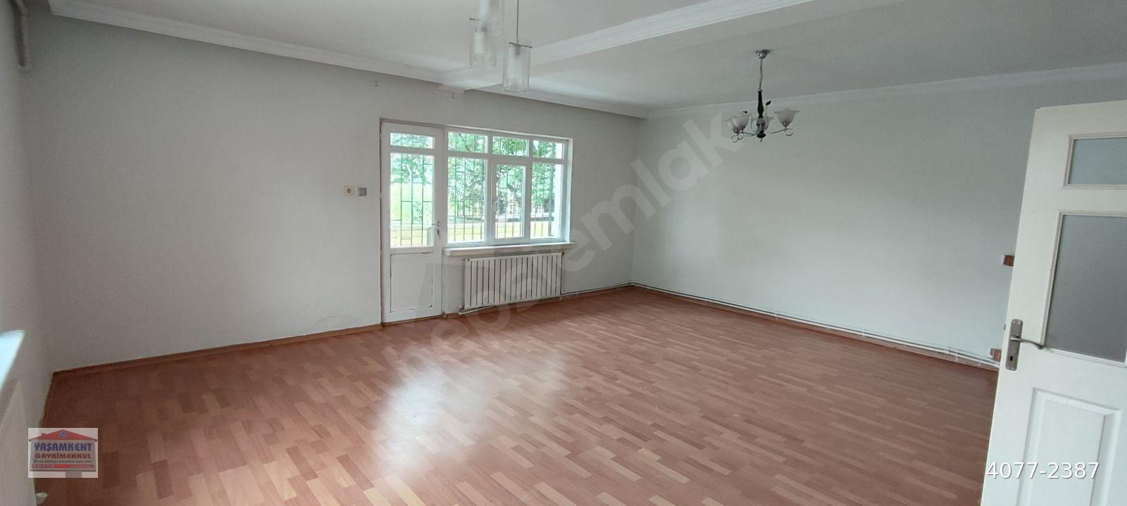 YAŞAMKENT DE 2+1 BAHÇE KATİ KİRALIK