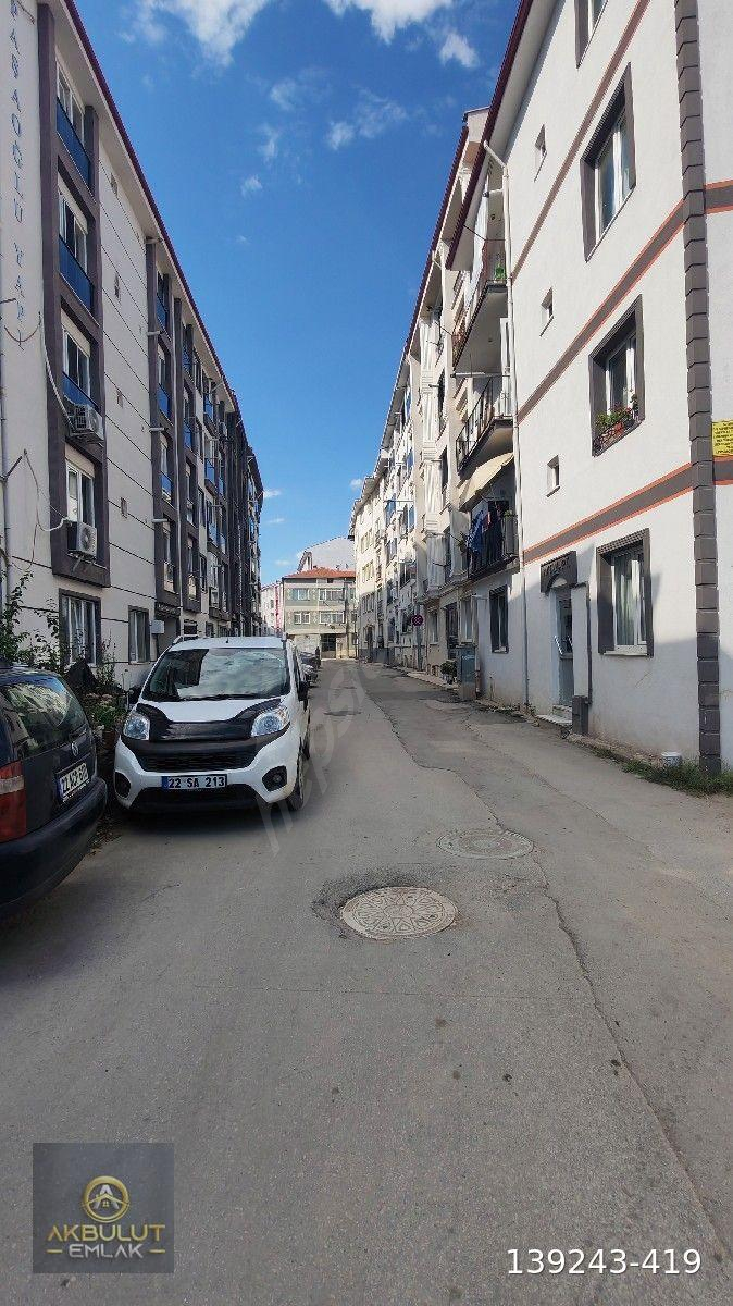 ESRA AKBULUT GYO KİRALIK ABDURRAHMAN MAHALLESİ'NDE EŞYALI 2+0 DAİRE