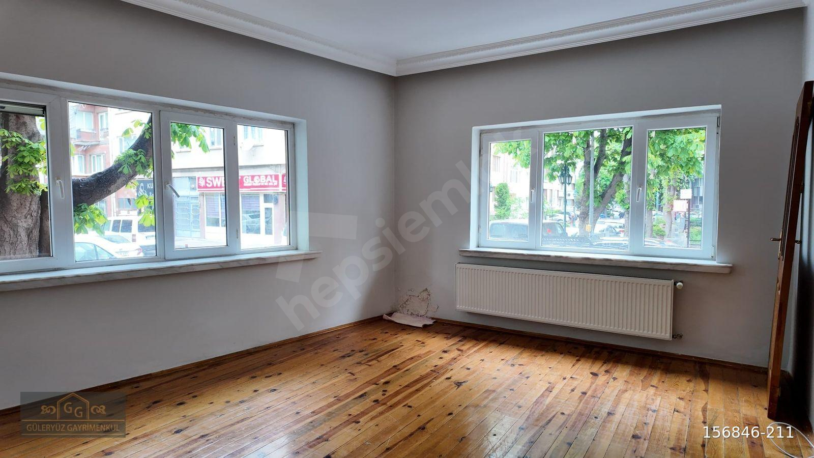 DELİKLİTAŞ ÇARŞI MERKEZ HAMAMYOLU YAKINI SATILIK GENİŞ 2+1 DAİRE