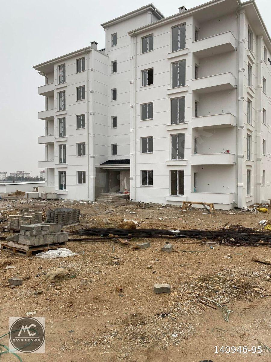 HASTANE YOLU ALT GEÇİT CİVARI ULTRA LÜKS 2+0 DAİRE