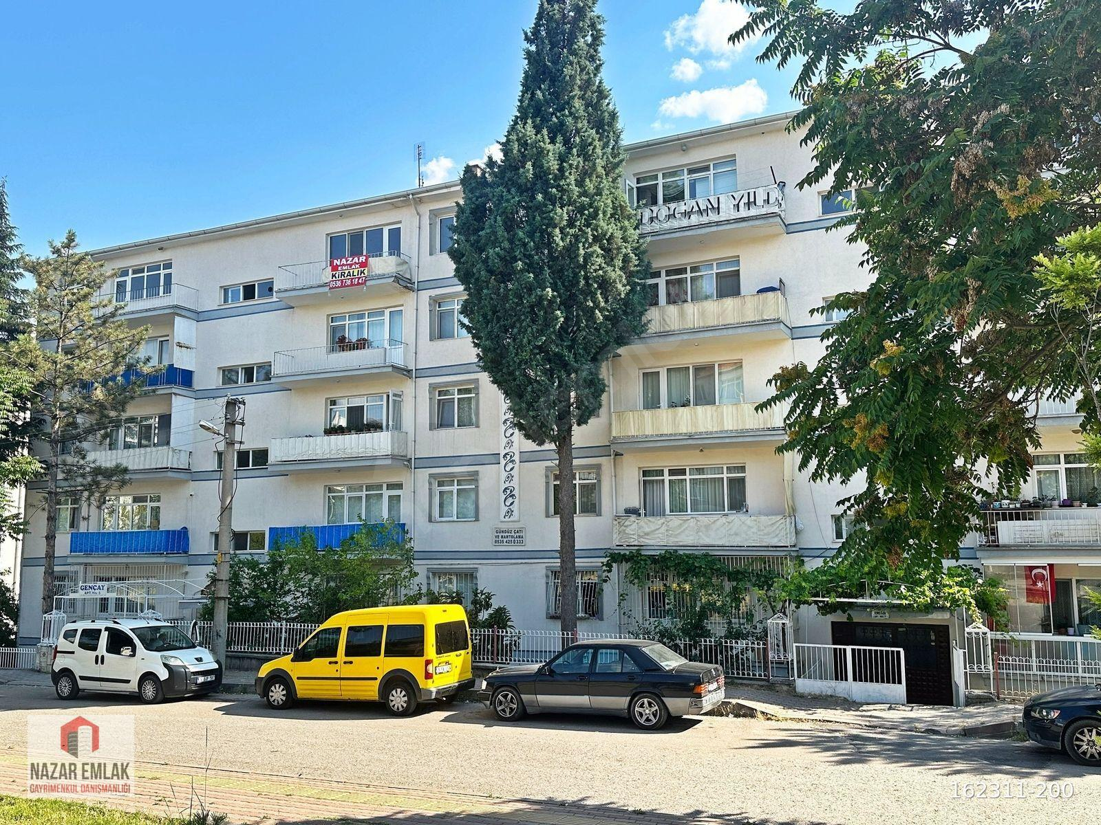 NAZAR EMLAK DAN 3+1 OKULLAR BÖLGESİNDE SON KAT KİRALIK DAİRE