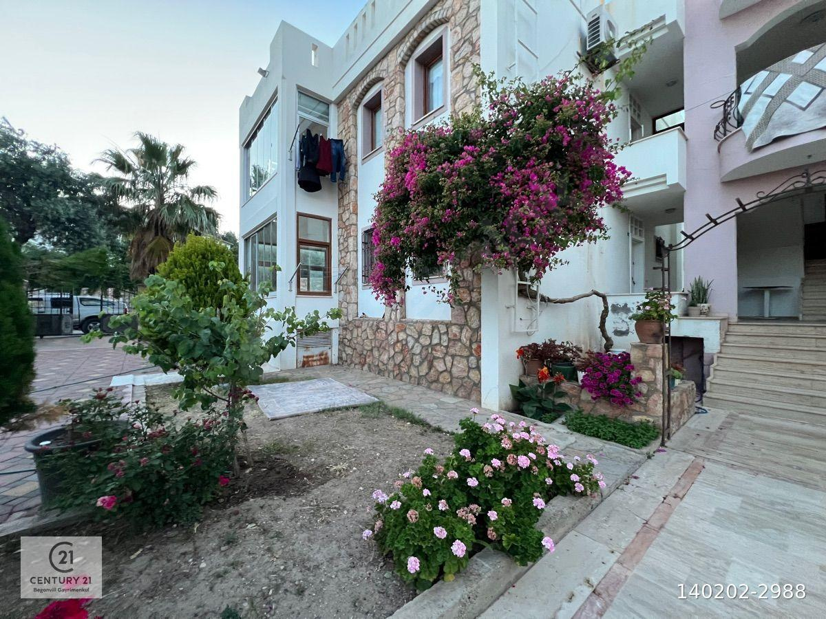 Ortakent Aylık Ödemeli 3+1 eşyalı kiralık daire