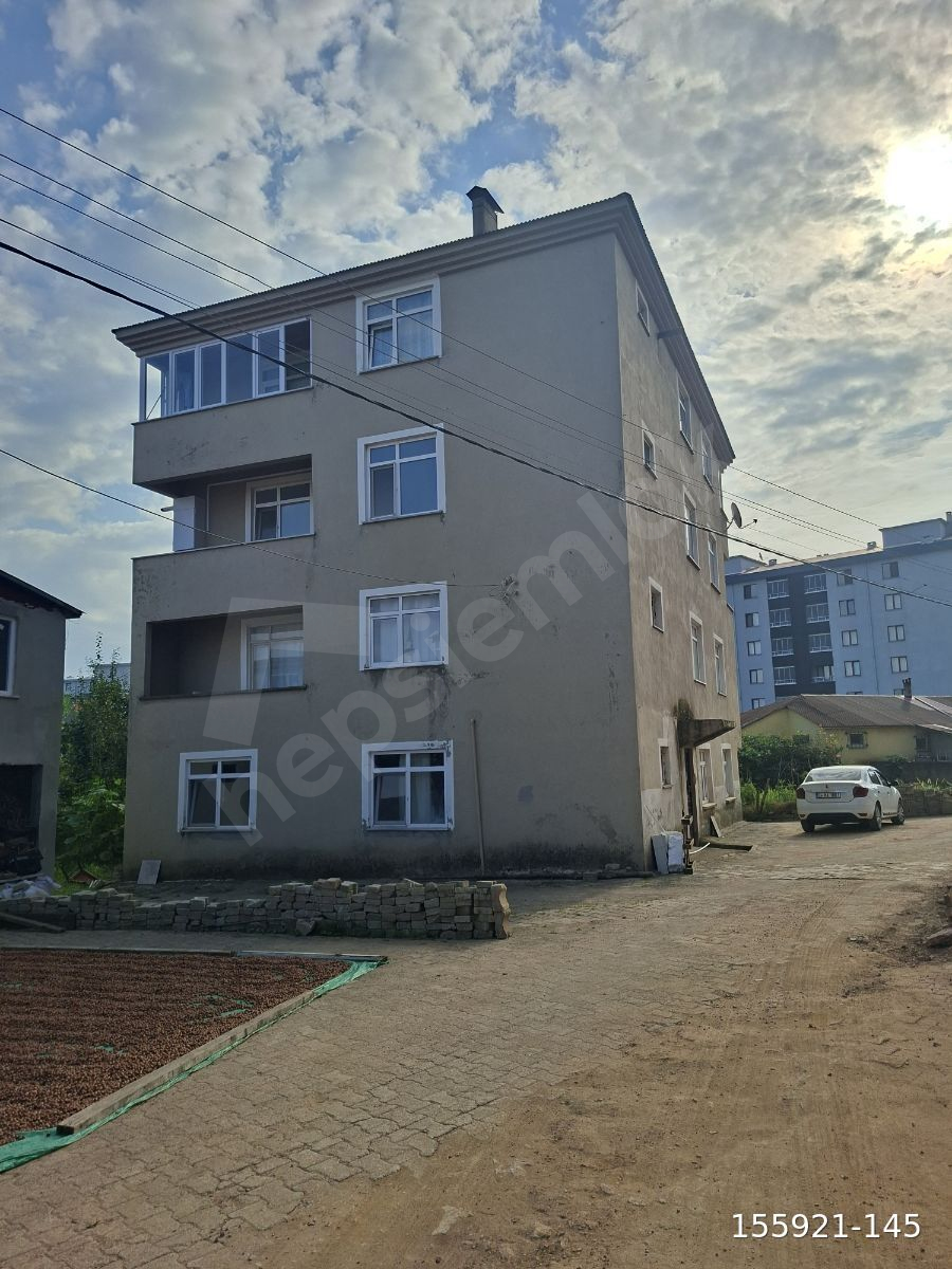 TİREBOLU EMLAKTAN 3+1 KİRALIK DAİRE